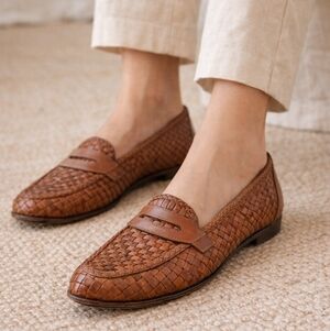 Cole Haan Italy Woven Leather Loafers Cognac Brown Slip On Flats Women’s 9 AA